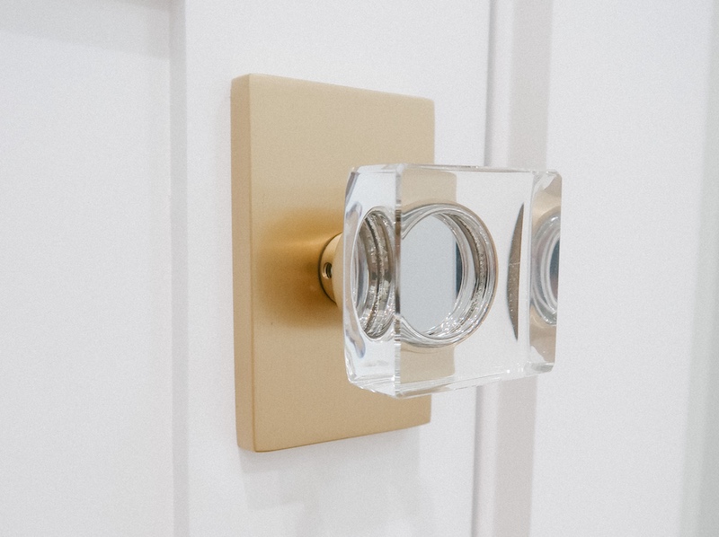 Emtek Modern Square Crystal Knob