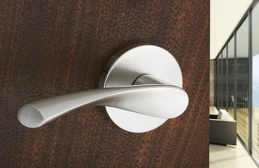 Emtek Triton Lever